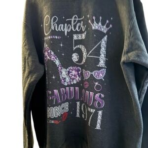 🎄Gray and Purple Graphic Sweatshirt